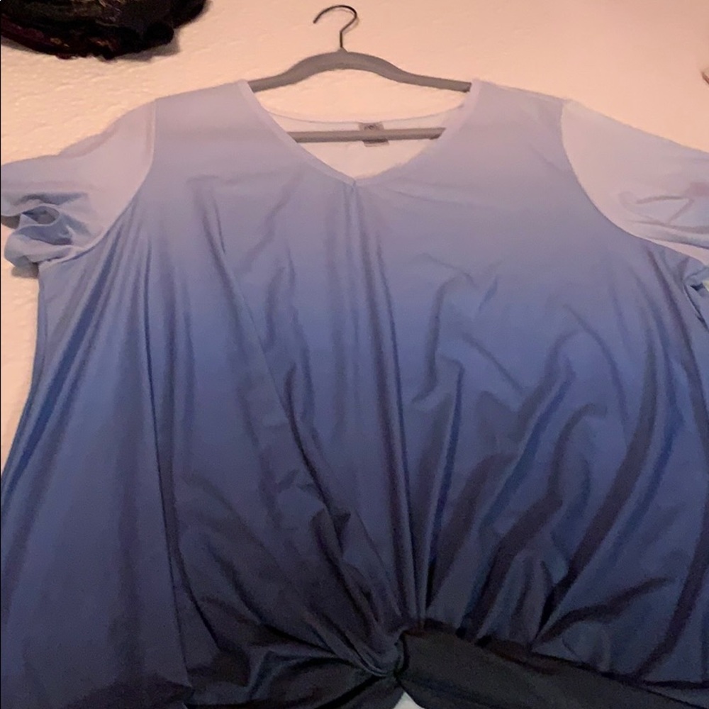 Blue ombré top